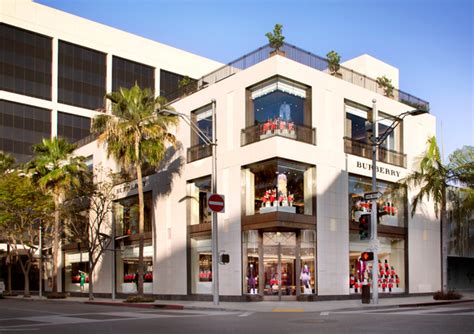 burberry store beverly hills.